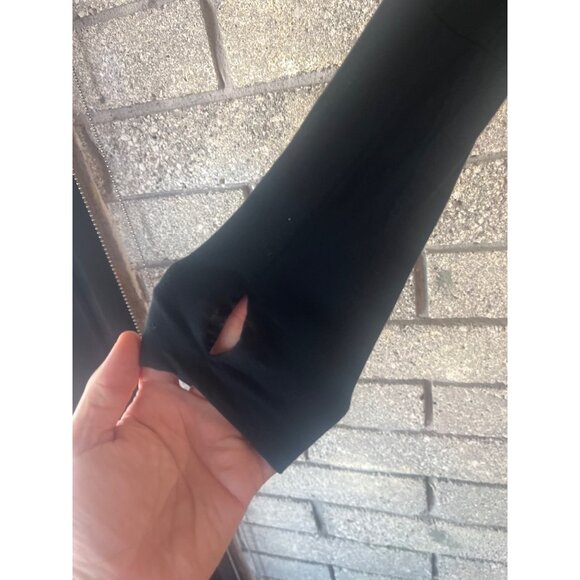 Prana Womens Black Long Sleeve Blouse With Thumbhole Detailing - Size M - Picture 4 of 6